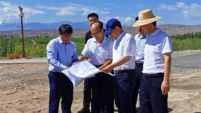 石培文董事長赴嘉峪關考察調研文旅項目